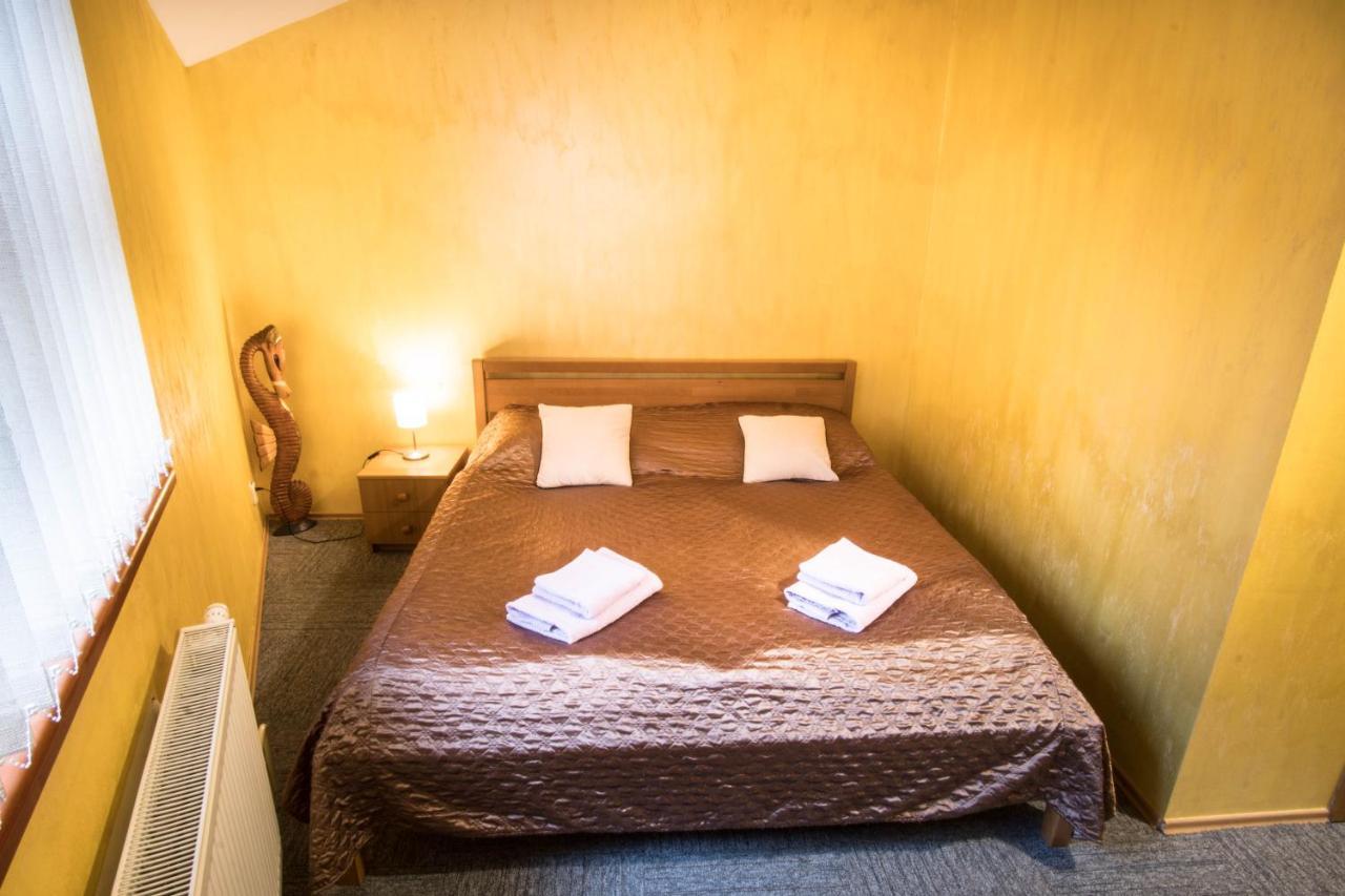 Hotel Šomka Drienica Buitenkant foto