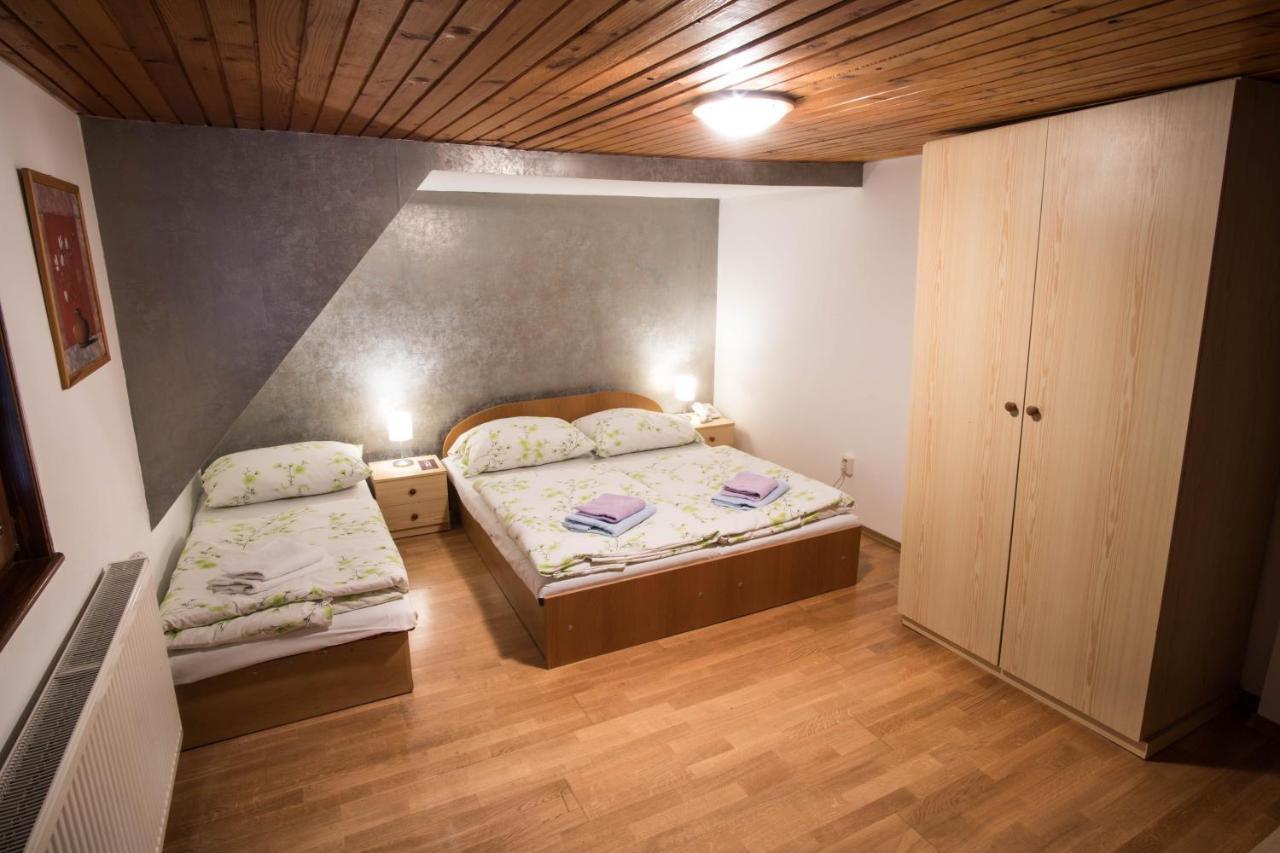 Hotel Šomka Drienica Buitenkant foto