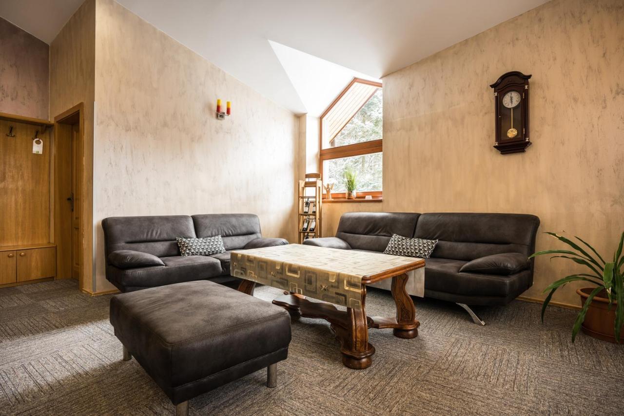 Hotel Šomka Drienica Buitenkant foto