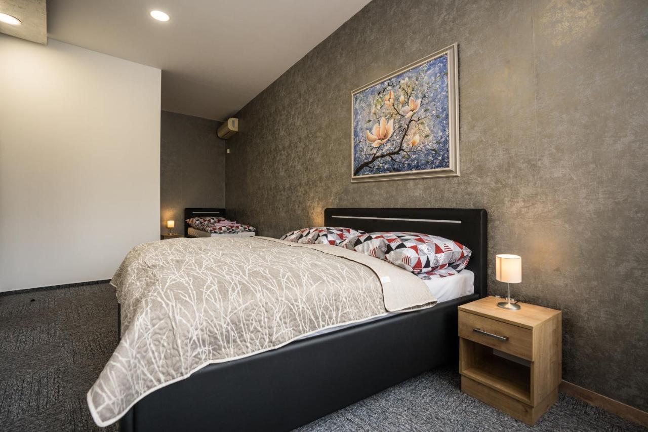 Hotel Šomka Drienica Buitenkant foto