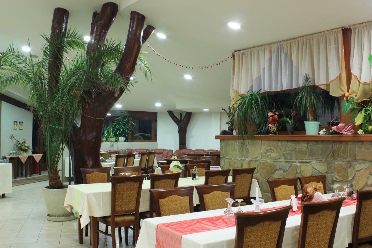 Hotel Šomka Drienica Buitenkant foto