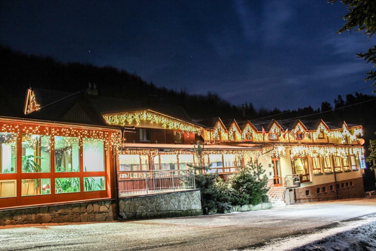 Hotel Šomka Drienica Buitenkant foto